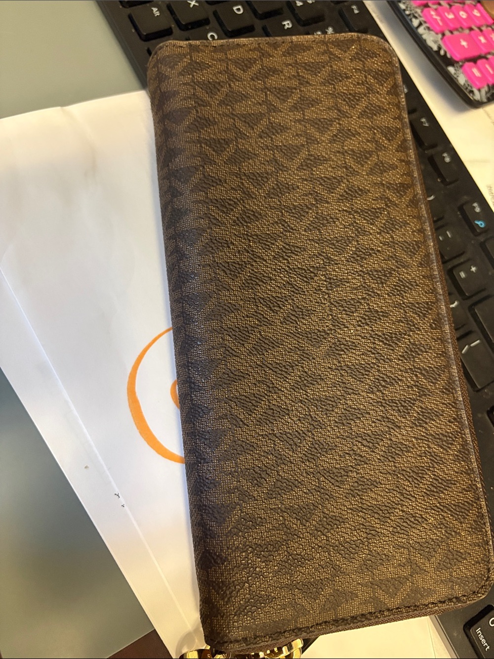 MK jet set long wallet EUC - Picture 4 of 7